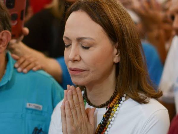 MARÍA CORINA VUELVE A VENEZUELA: EL RETORNO QUE PONE A PRUEBA LA TRANSICIÓN